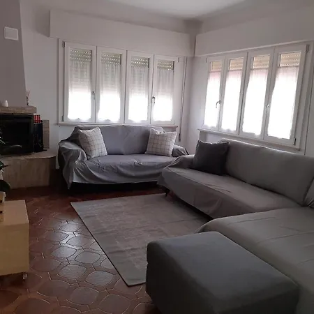 Prázdninový dům Kevin House Marlia